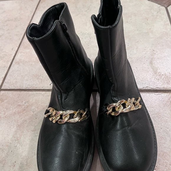 Cl by Chinese laundry black boots with gold trim size 8.5 - Picture 1 of 7